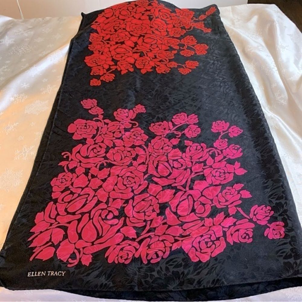 Ellen Tracy Scarf XL Square 43”x43” 4 Colors of Roses Flowers Floral Gorgeous